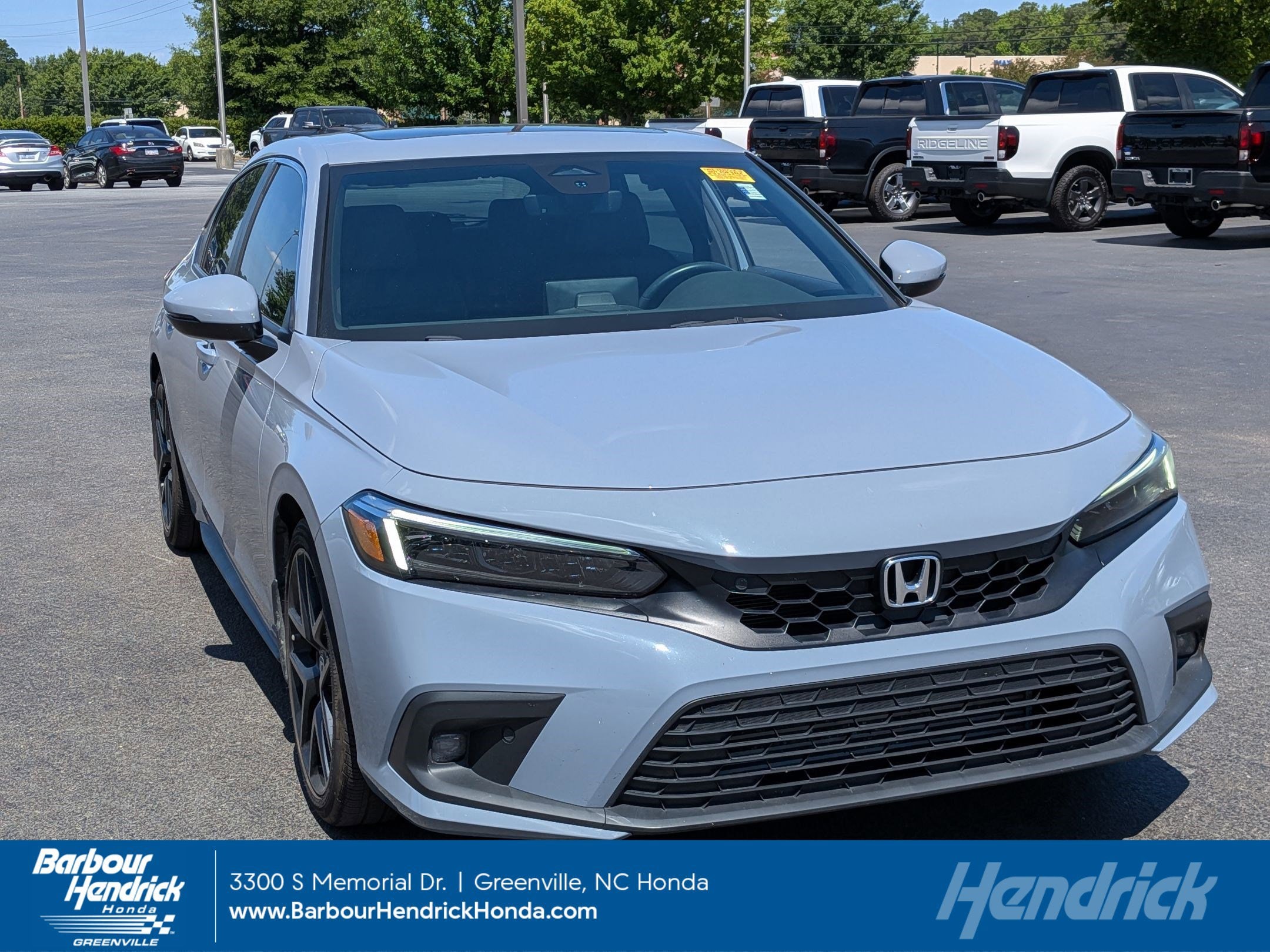 2023 Honda Civic Sport Touring CVT's photo