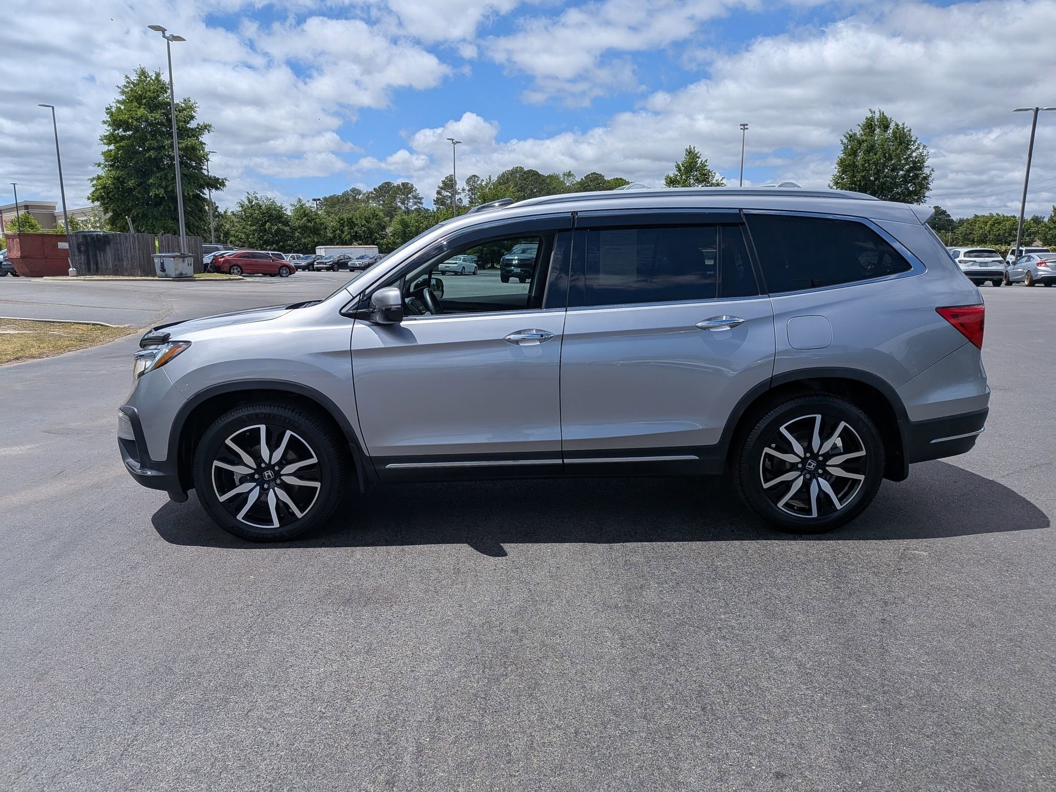 2022 Honda Pilot Touring 7 Passenger photo 4