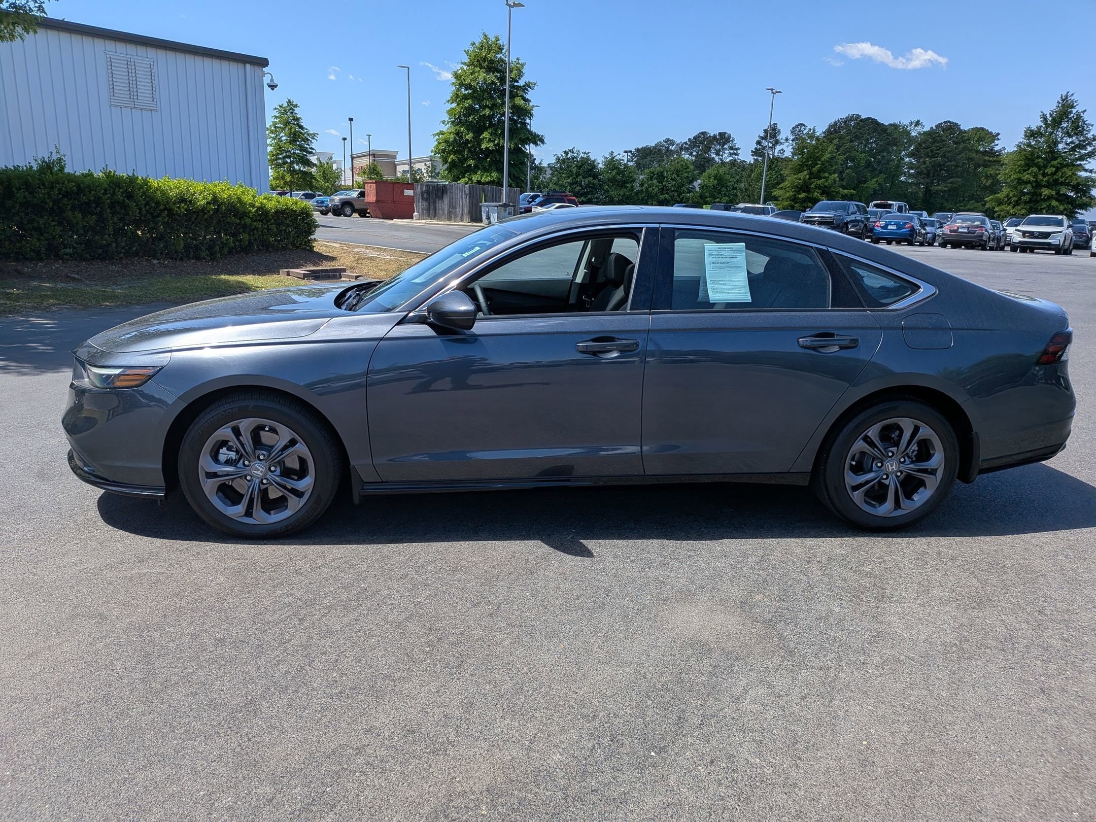 2024 Honda Accord Hybrid EX-L photo 5