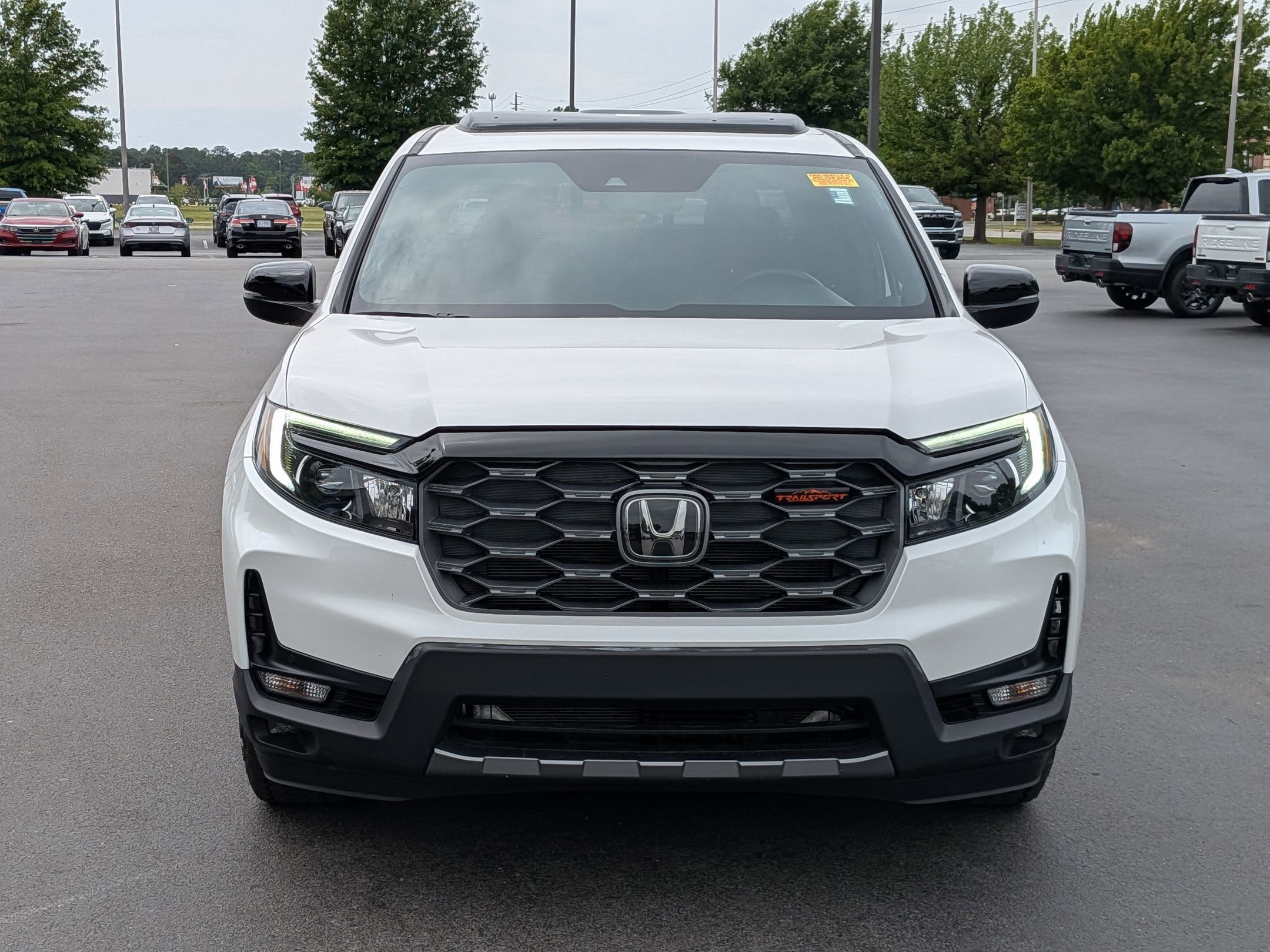 2024 Honda Ridgeline TrailSport photo 3