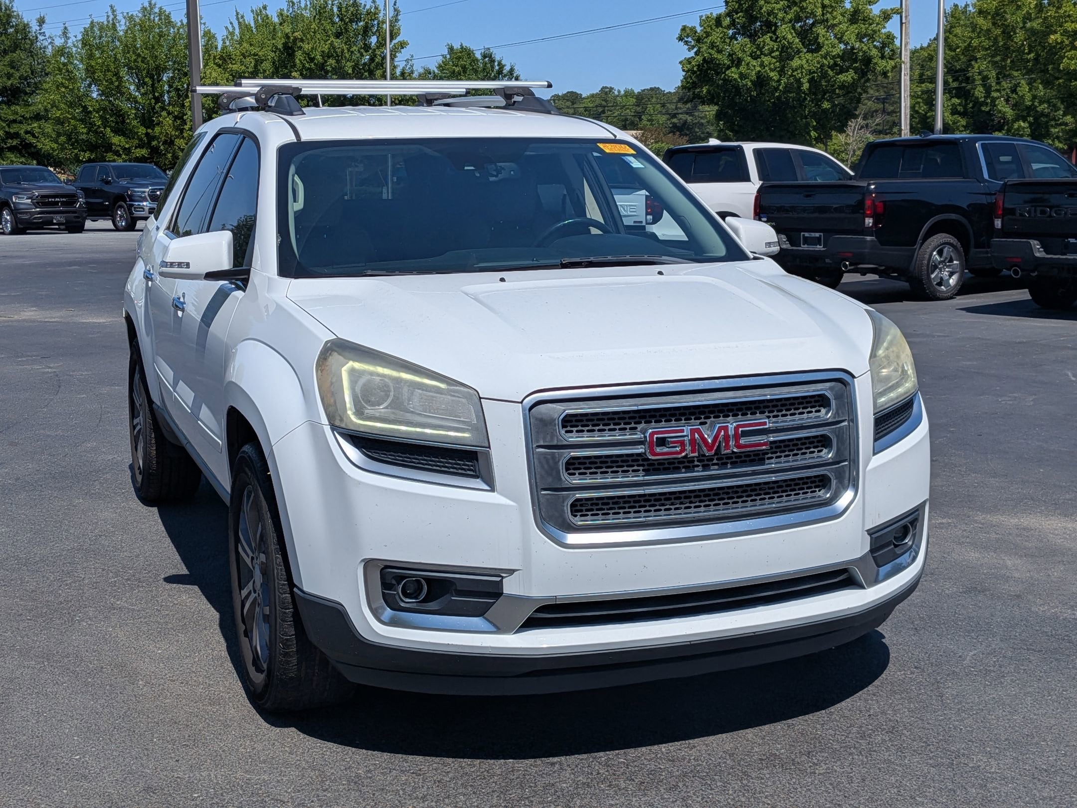 2016 GMC Acadia SLT-1 photo 2