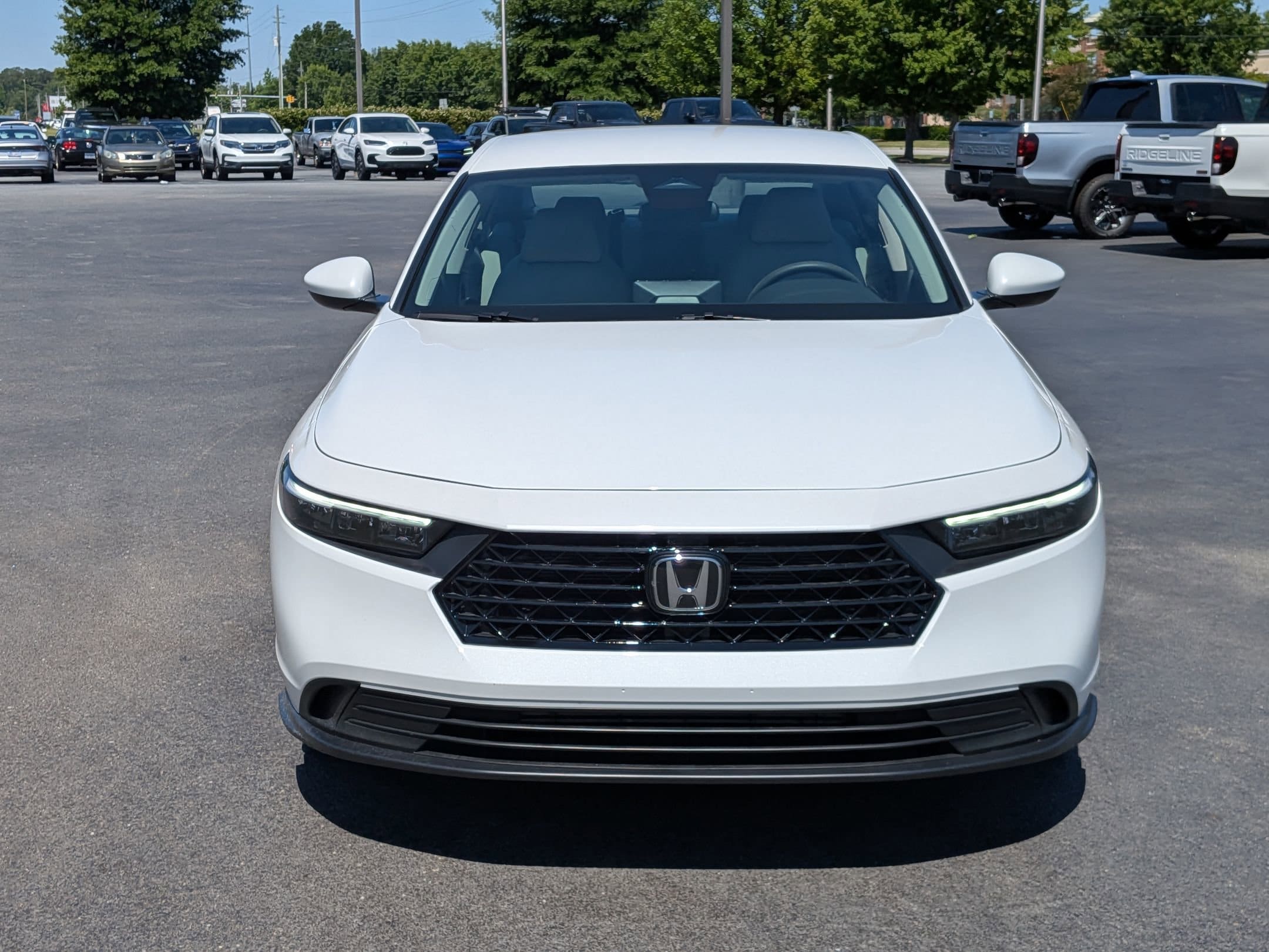 2025 Honda Accord LX photo 2