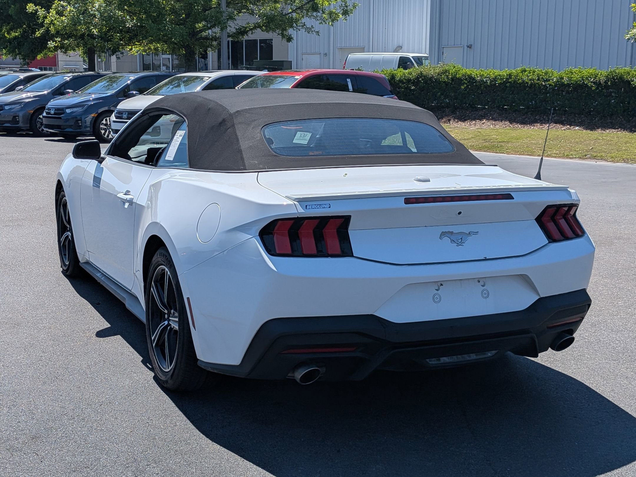 2024 Ford Mustang EcoBoost Premium photo 6