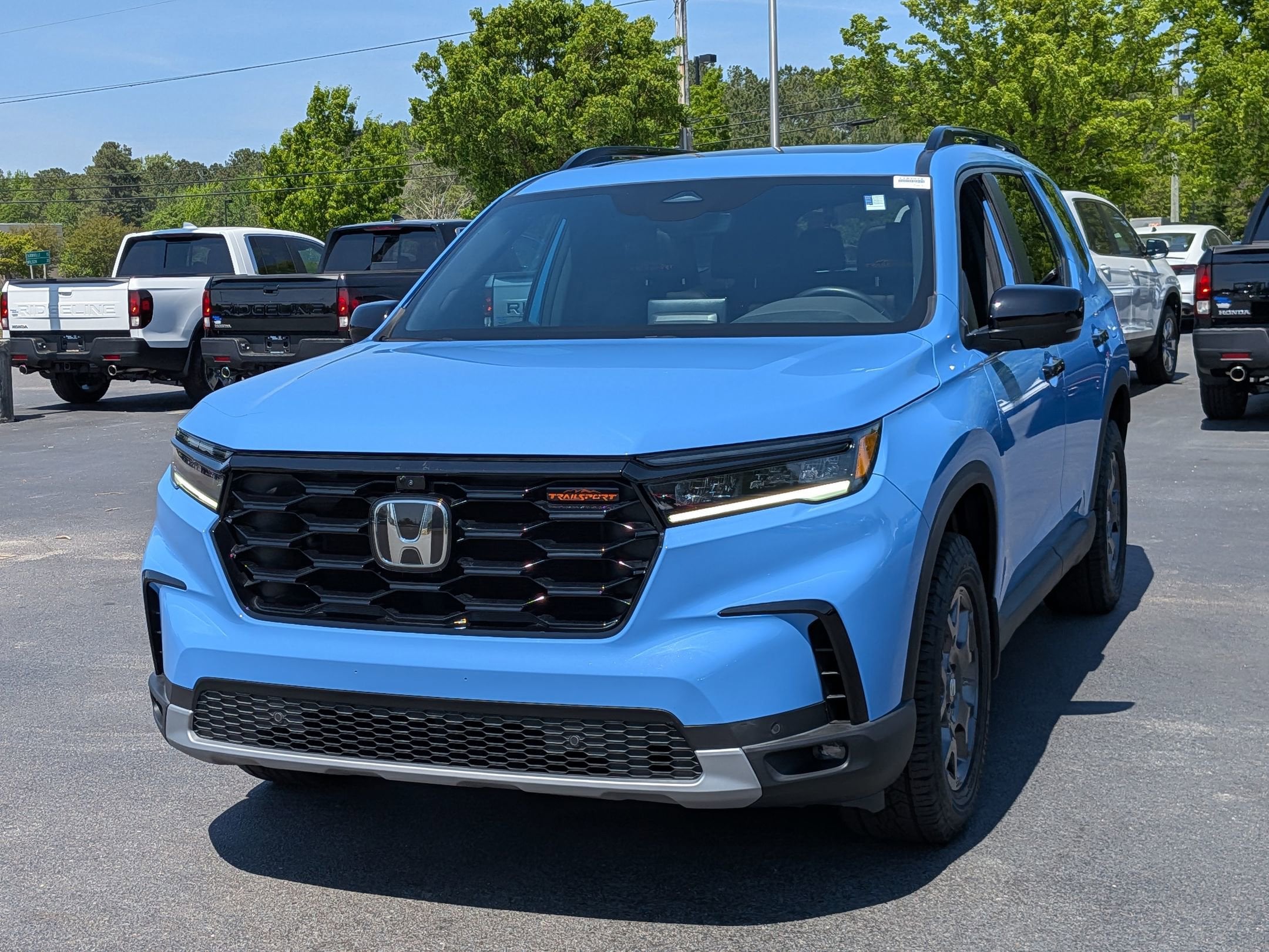 2023 Honda Pilot TrailSport photo 4