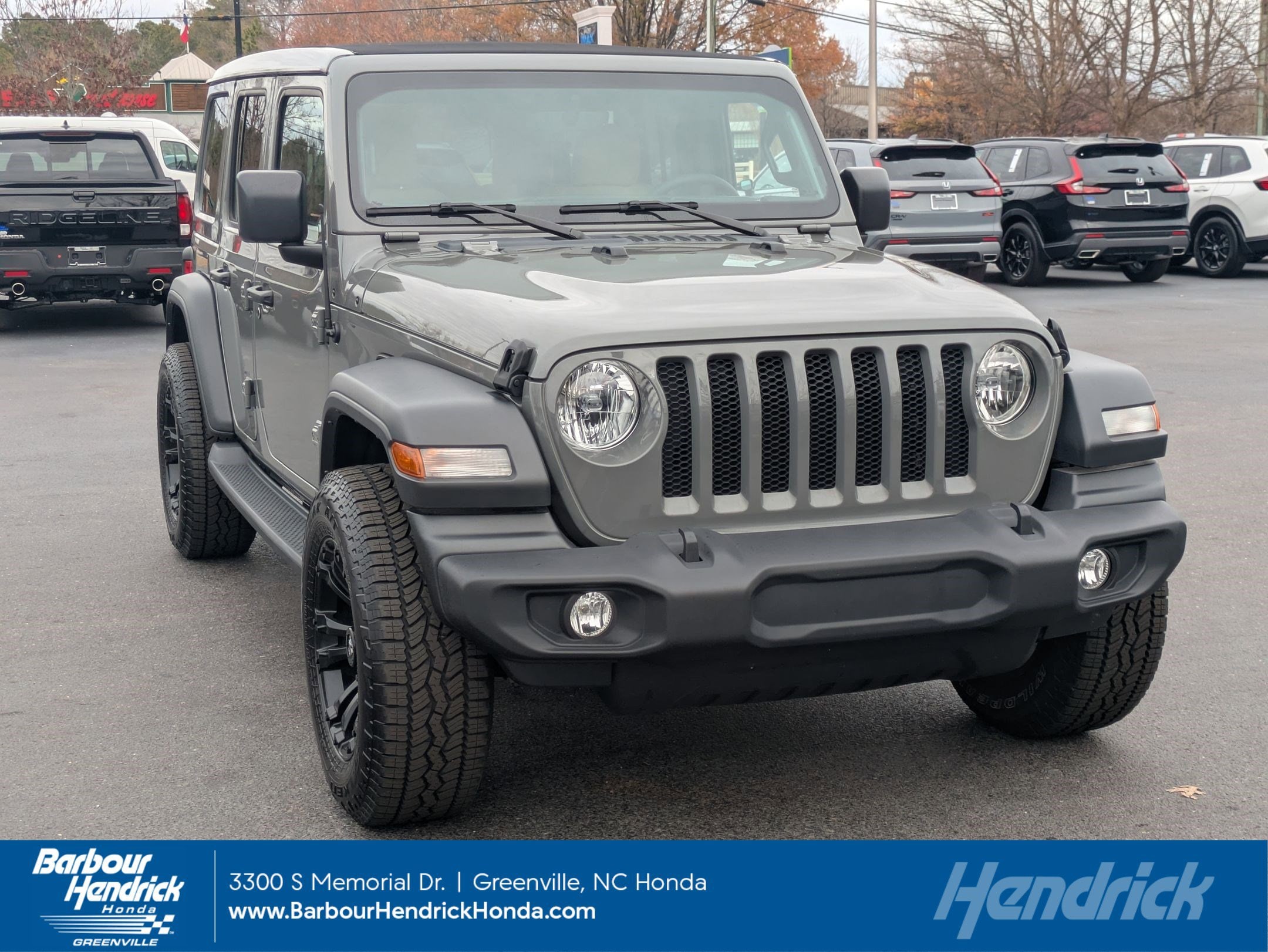 2023 Jeep Wrangler 4-Door Sport S's photo