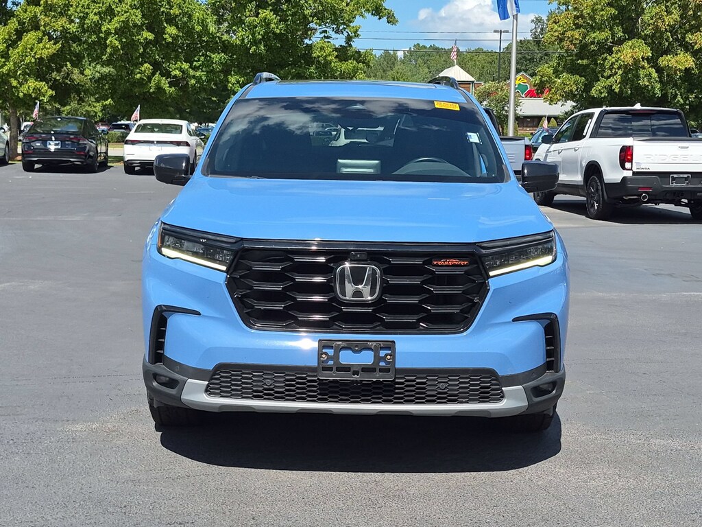 Certified 2025 Honda Pilot TrailSport SUV