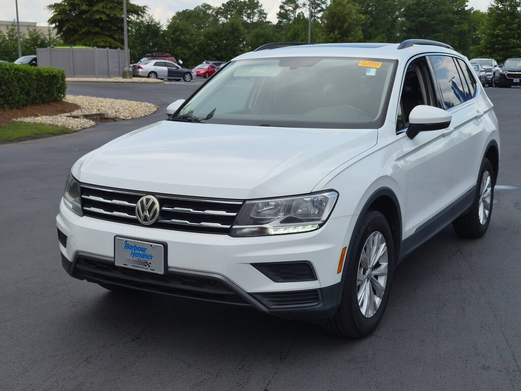 Used 2018 Volkswagen Tiguan 2.0T SE 4MOTION SUV