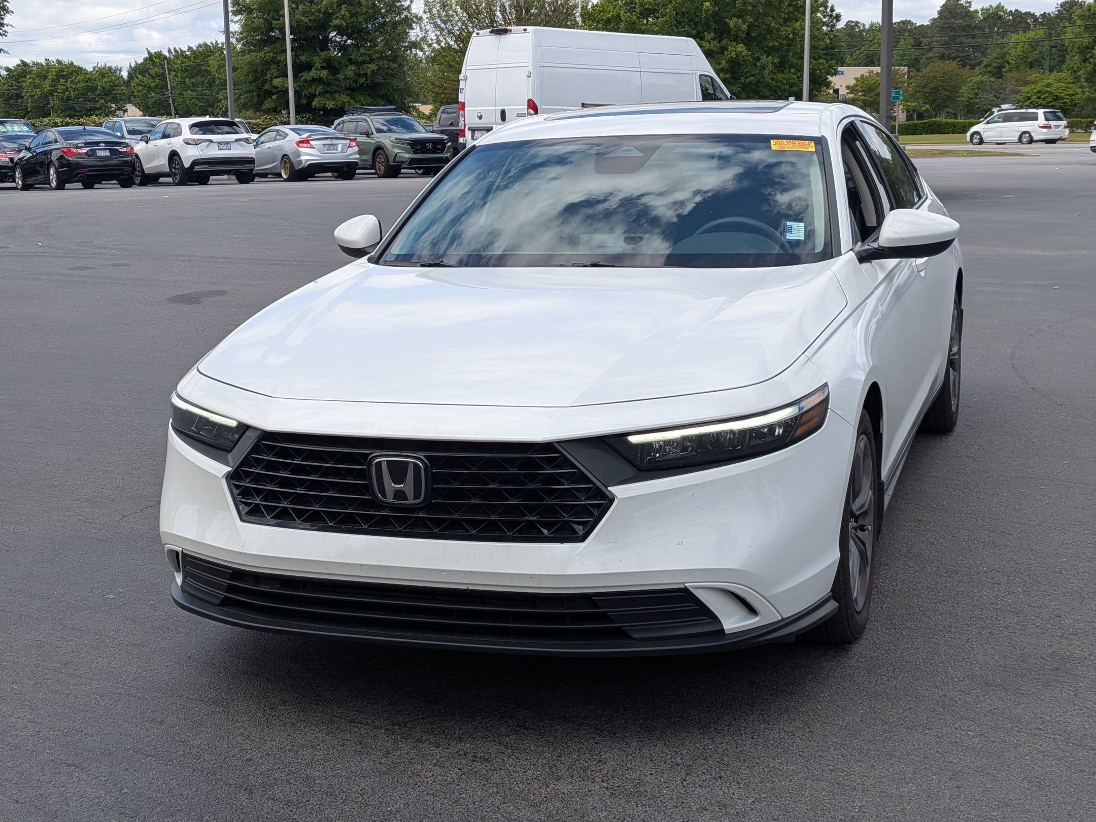 2023 Honda Accord EX photo 5