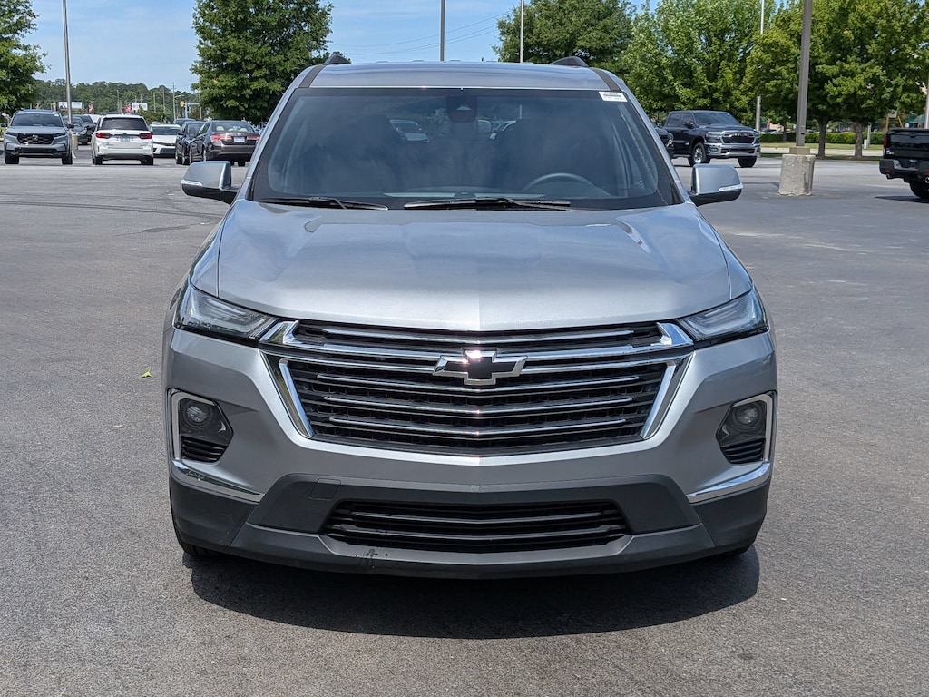 Used 2023 Chevrolet Traverse LT Cloth w/1LT SUV
