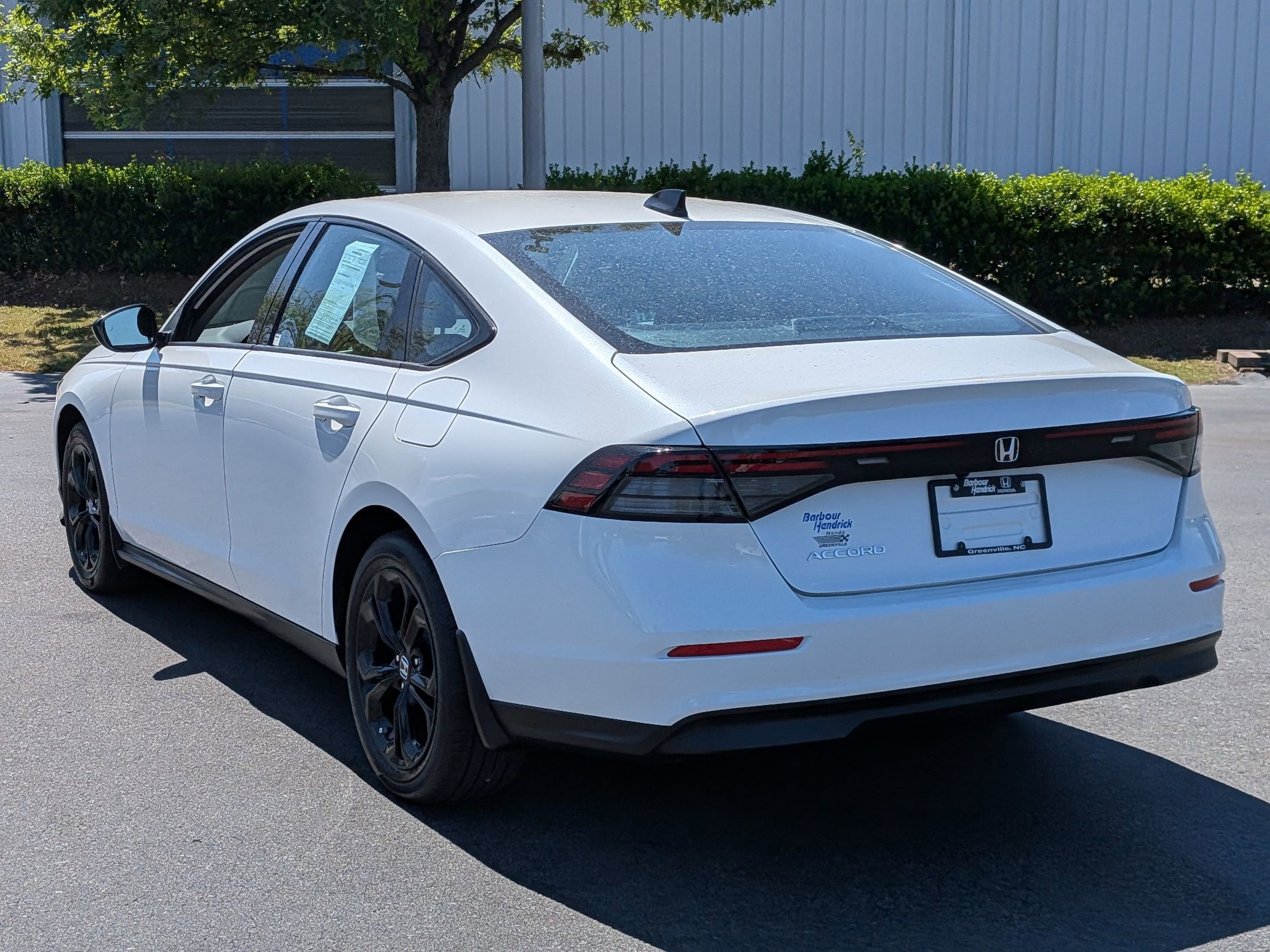 2025 Honda Accord SE photo 6