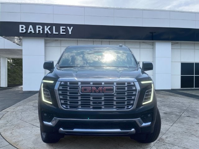 2026 GMC Yukon Denali - Photo 7