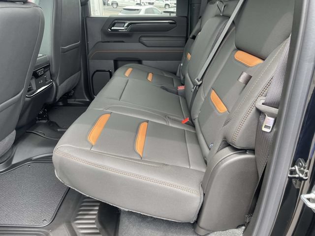 2026 GMC Sierra 2500HD AT4 - Photo 9