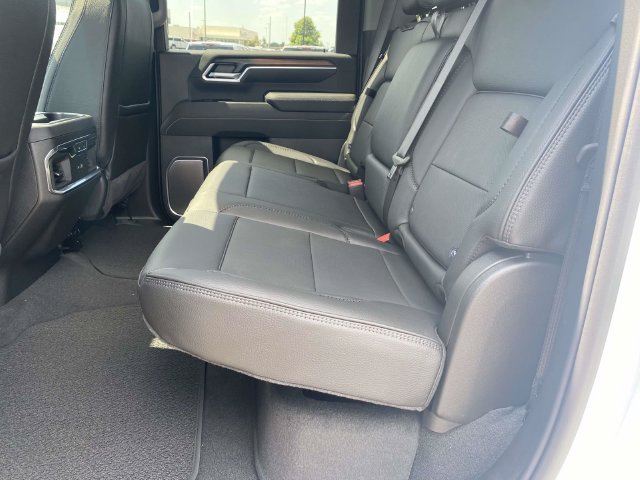 2026 GMC Sierra 2500HD Denali - Photo 11