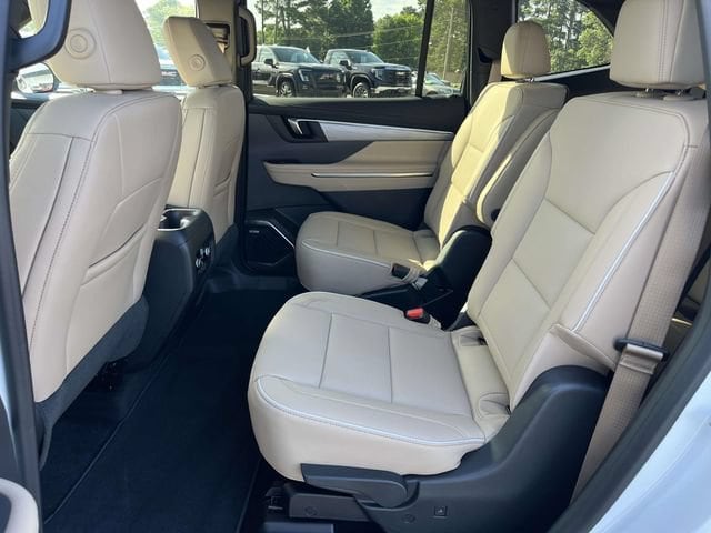 2026 Buick Enclave Preferred - Photo 11