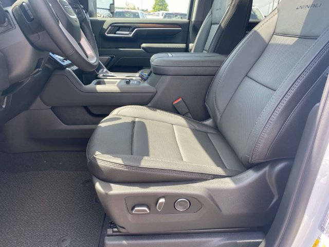 2026 GMC Sierra 2500HD Denali - Photo 12