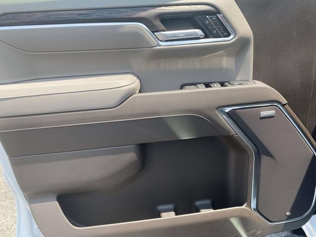 2026 GMC Sierra 1500 SLT - Photo 12