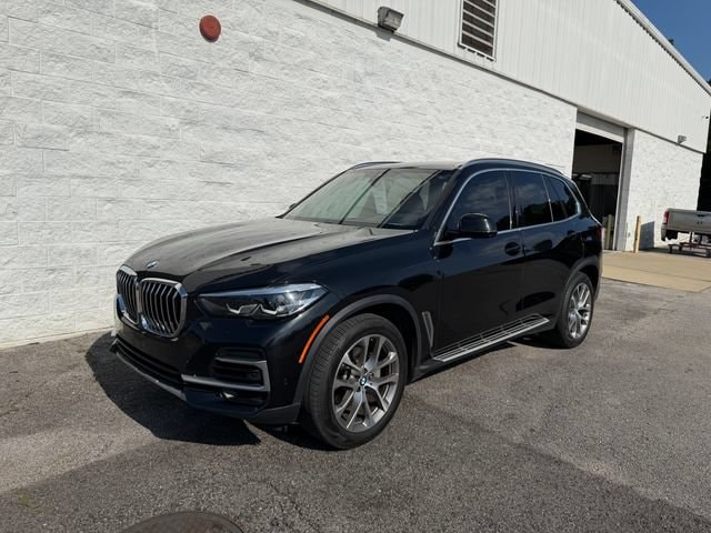 2022 BMW X5 sDrive40i's photo