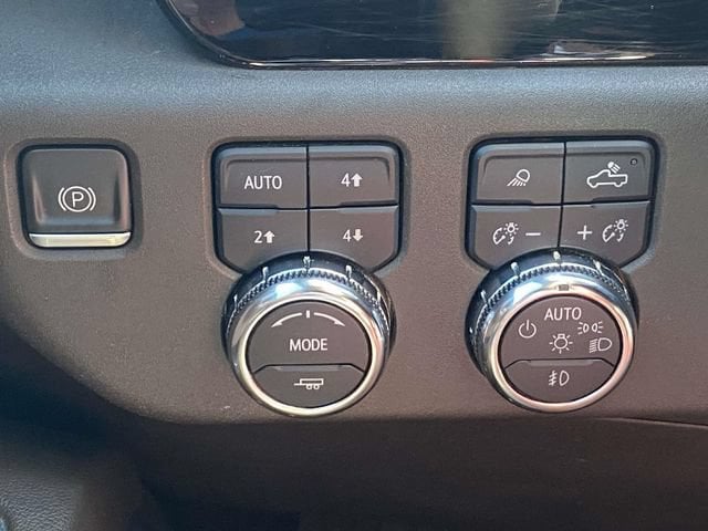 2023 GMC Sierra 1500 SLT - Photo 28