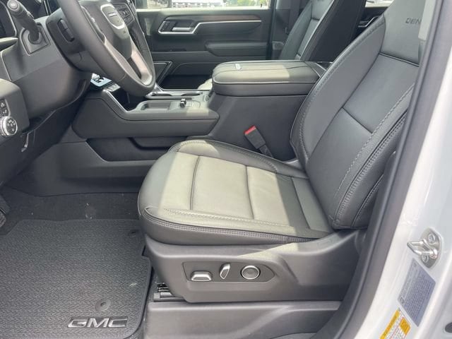 2026 GMC Sierra 2500HD Denali - Photo 11