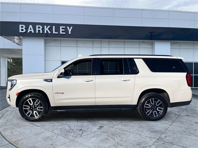 2023 Gmc Yukon XL AT4 photo 4