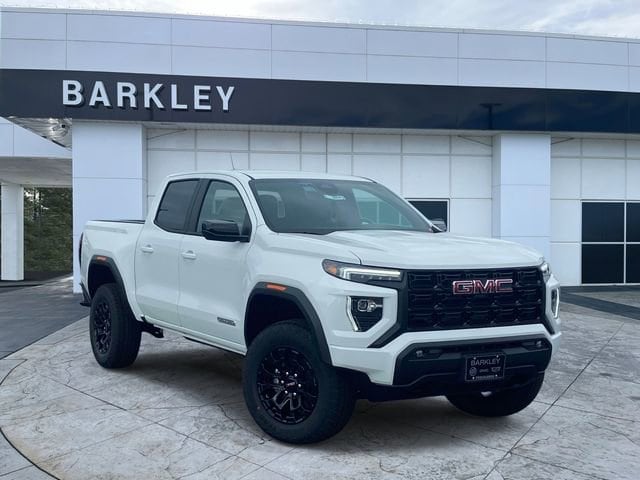 2026 GMC Canyon 2WD Elevation Crew Cab Short Box's photo