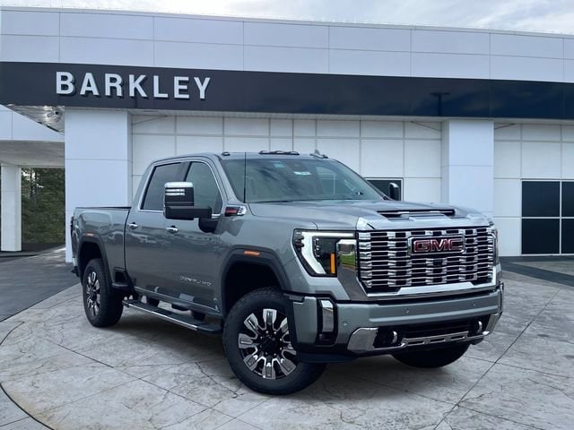 2026 GMC Sierra 4WD Crew Cab Standard Box Denali's photo