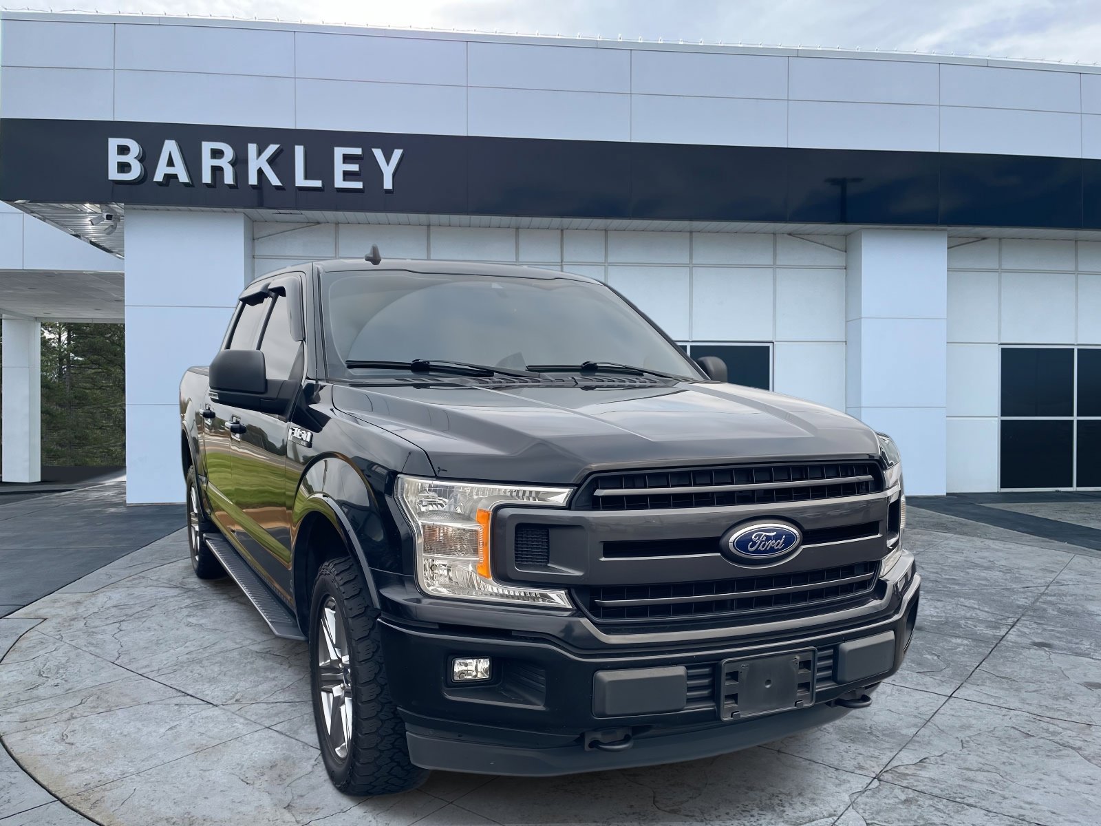 2019 Ford F-150 XLT's photo