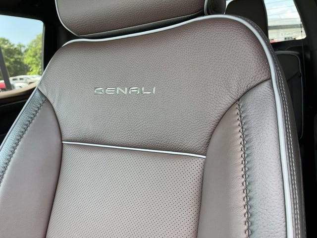 2026 GMC Sierra 1500 Denali - Photo 13