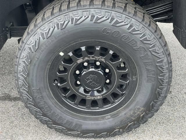 2026 GMC Sierra 2500HD AT4X - Photo 7