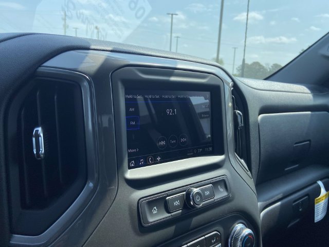 2026 GMC Sierra 2500HD Pro - Photo 18
