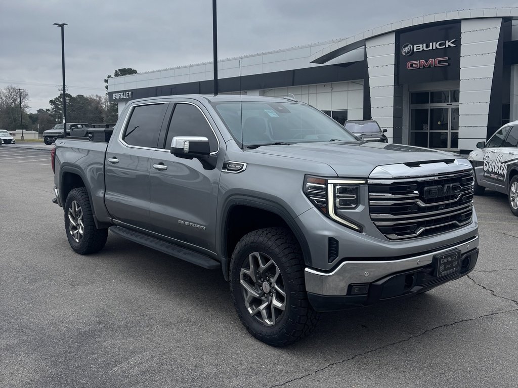 2024 GMC Sierra 1500 SLT's photo