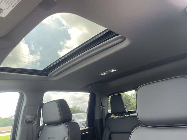 2026 GMC Sierra 2500HD Denali - Photo 15