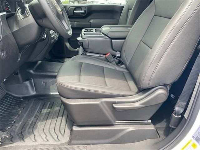 2025 GMC Sierra 2500HD Pro - Photo 25