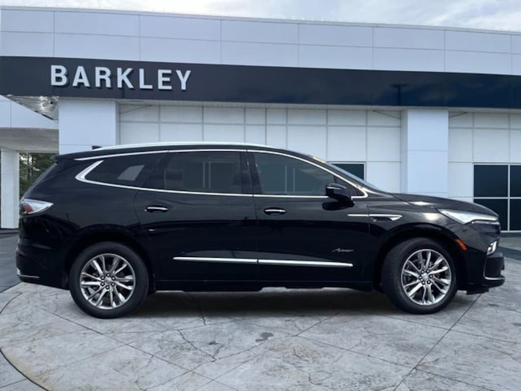 Used 2023 Buick Enclave Avenir SUV