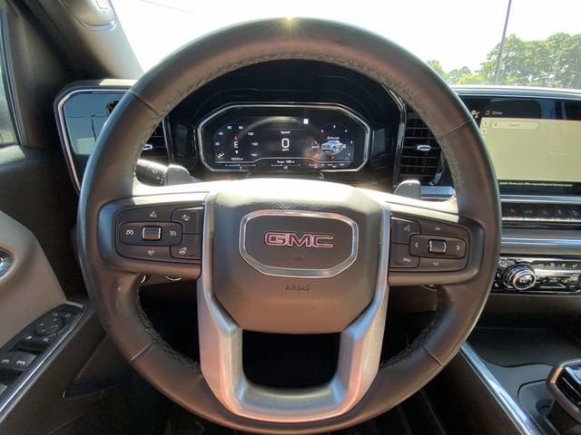 2023 GMC Sierra 1500 SLT - Photo 19