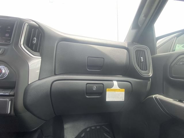 2026 GMC Sierra 1500 Pro - Photo 18