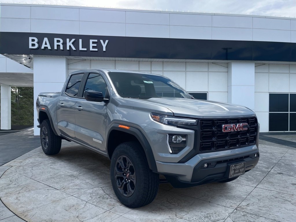 2025 GMC Canyon Elevation's photo