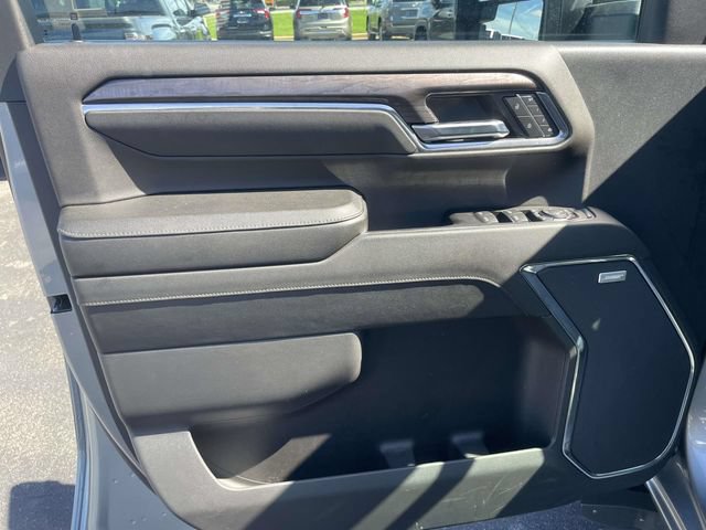 2024 Chevrolet Silverado 2500HD LTZ - Photo 14