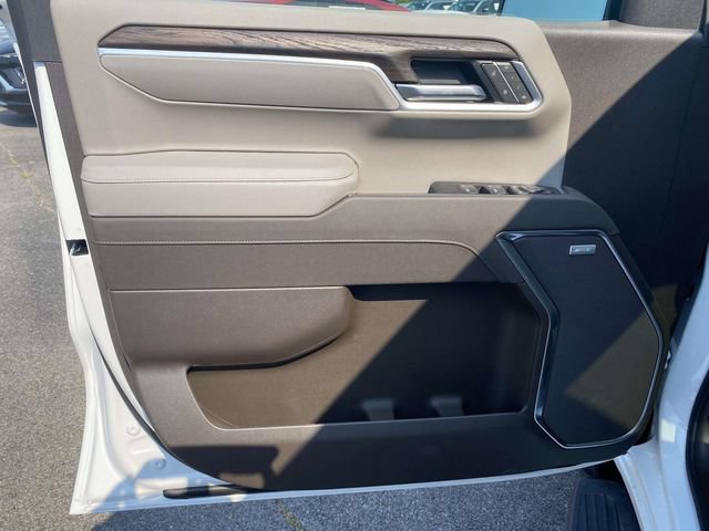 2026 GMC Sierra 1500 SLT - Photo 13