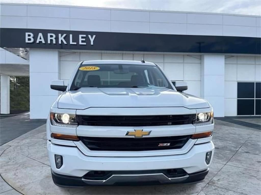 Used 2018 Chevrolet Silverado 1500 LT Truck Crew Cab