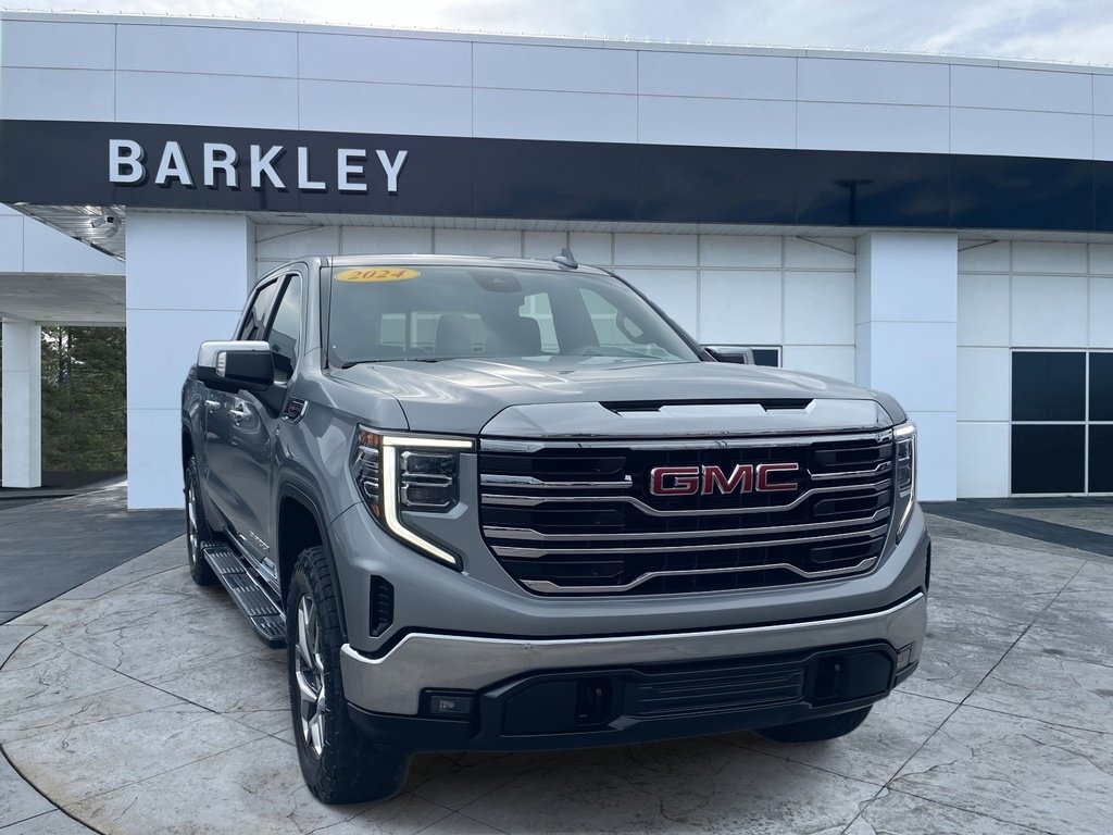 2024 GMC Sierra 1500 SLT's photo