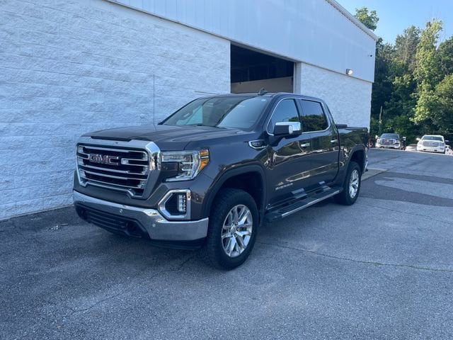 2019 GMC Sierra 4WD Crew Cab Short Box SLT's photo