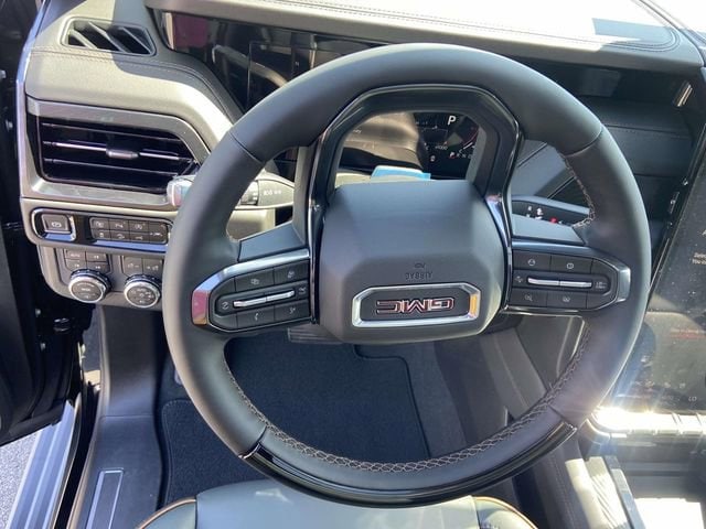 2026 GMC Yukon AT4 - Photo 14