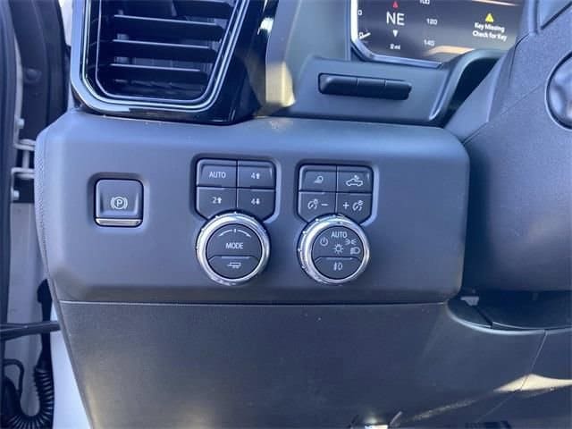 2026 GMC Sierra 1500 AT4X - Photo 14