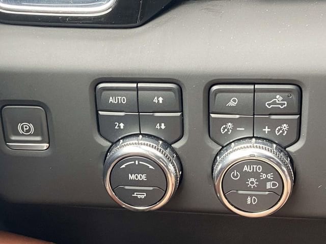 2024 GMC Sierra 2500HD Denali Ultimate - Photo 27