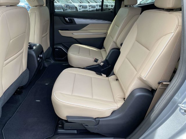 2027 Buick Enclave Preferred - Photo 10