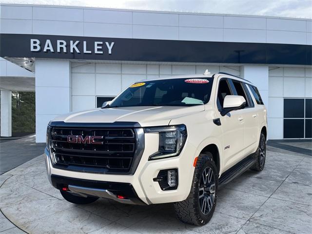 2023 Gmc Yukon XL AT4 photo 3