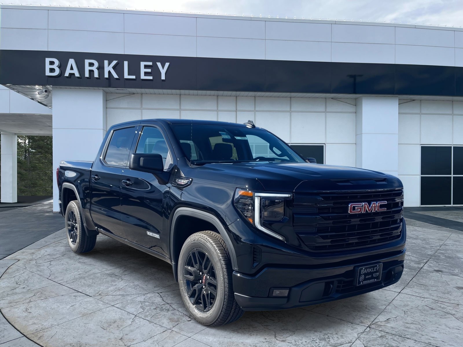 2026 GMC Sierra 1500 Elevation's photo