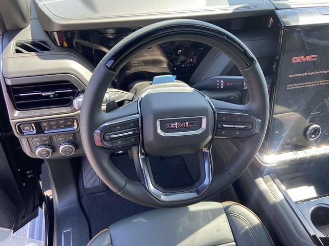 2026 GMC Yukon AT4 - Photo 15