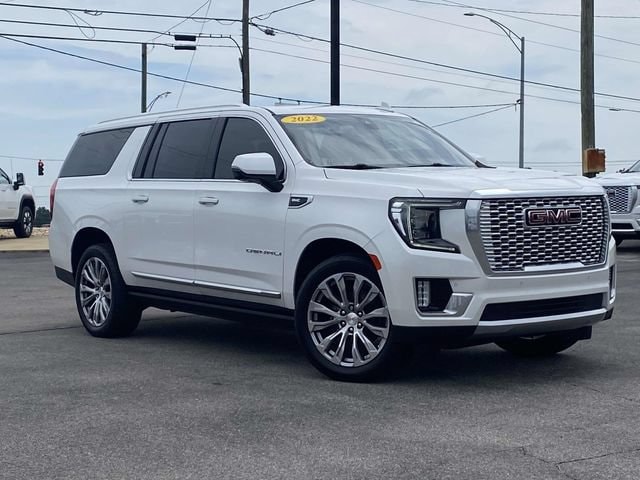 White Frost Tricoat 2022 GMC Yukon XL SUV / Crossover 4X2 Automatic